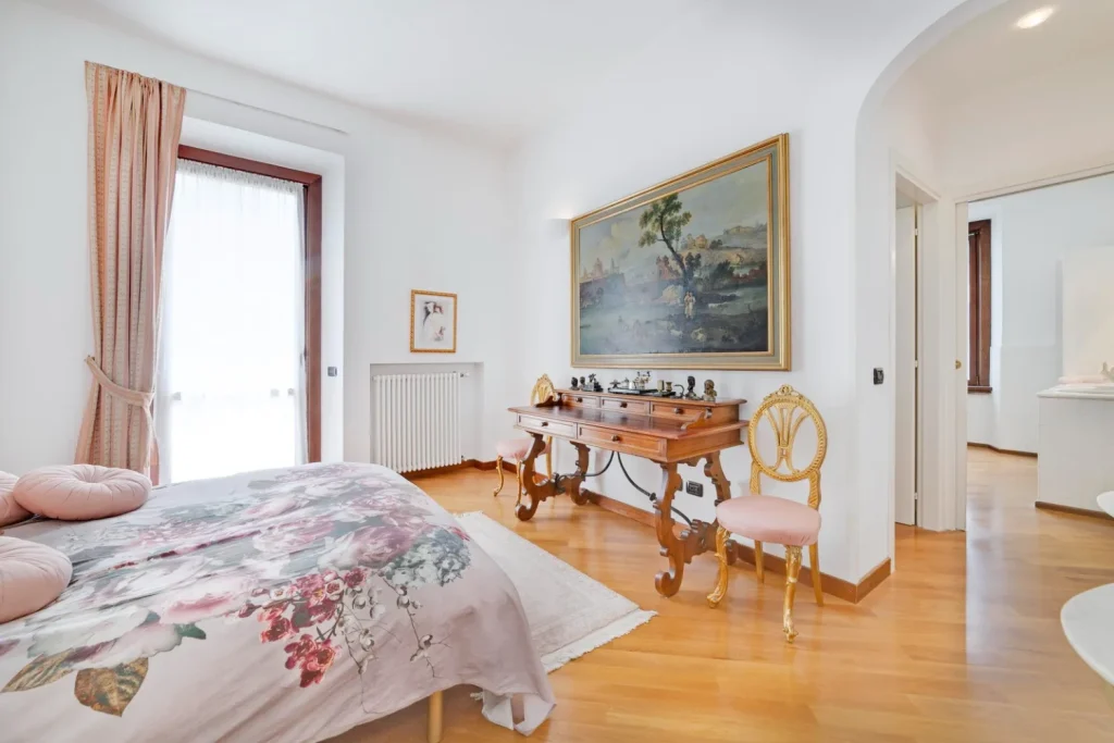 Prestigio senza tempo nel cuore di Tradate — foto 30