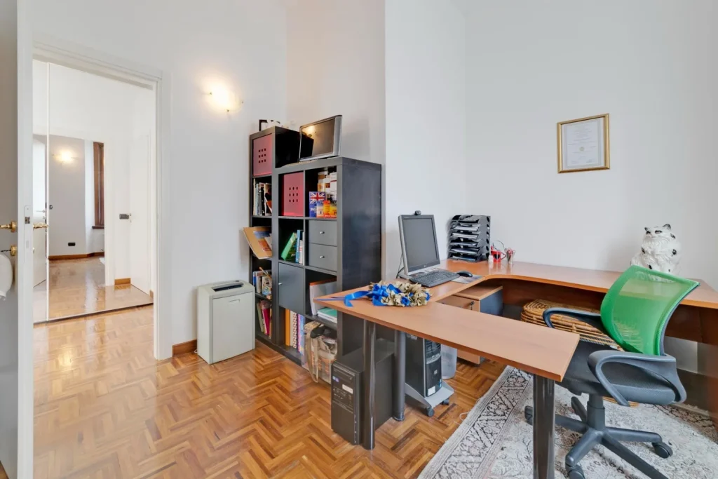 Prestigio senza tempo nel cuore di Tradate — foto 42