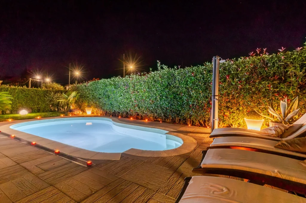 Villetta moderna con serra bioclimatica e piscina — foto 13