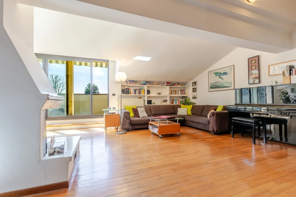 Villa Mozart: tre livelli di eleganza e ampi terrazzi — foto 46