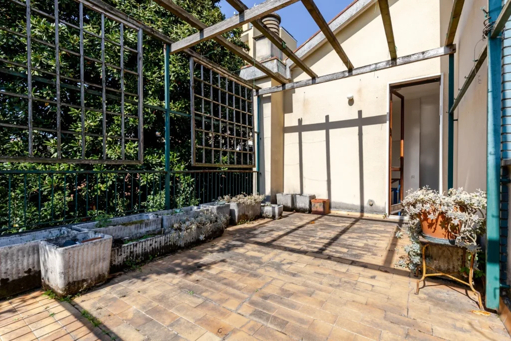 Villa da personalizzare 303 mq,  terrazzo e giardino — foto 36
