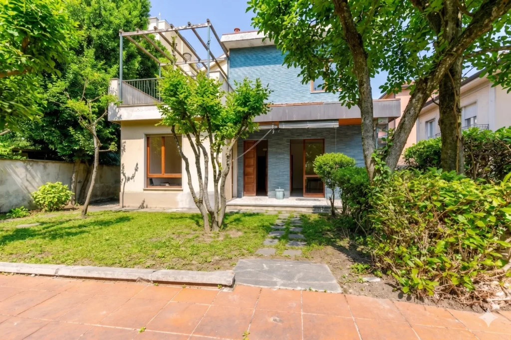 Villa da personalizzare 303 mq,  terrazzo e giardino — foto 5