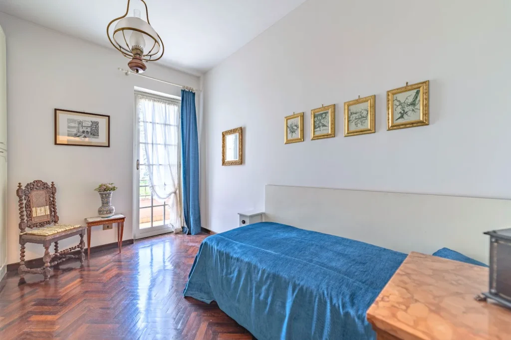 Ampia villa plurifamiliare per più nuclei familiari — foto 41