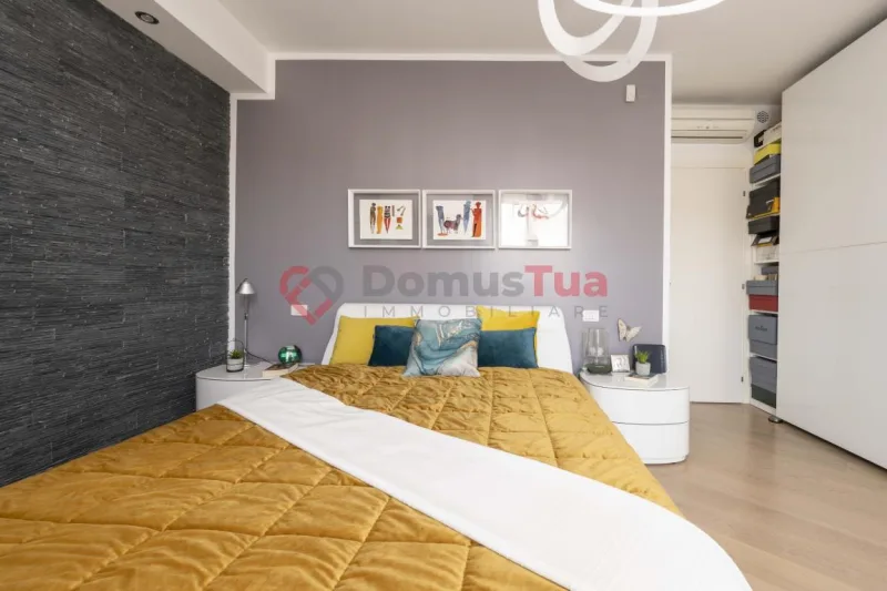 MODERNO, CENTRALE, RAFFINATO QUADRILOCALE CON DOPPI SERVIZI SUPER ACCESSORIATO — foto 24