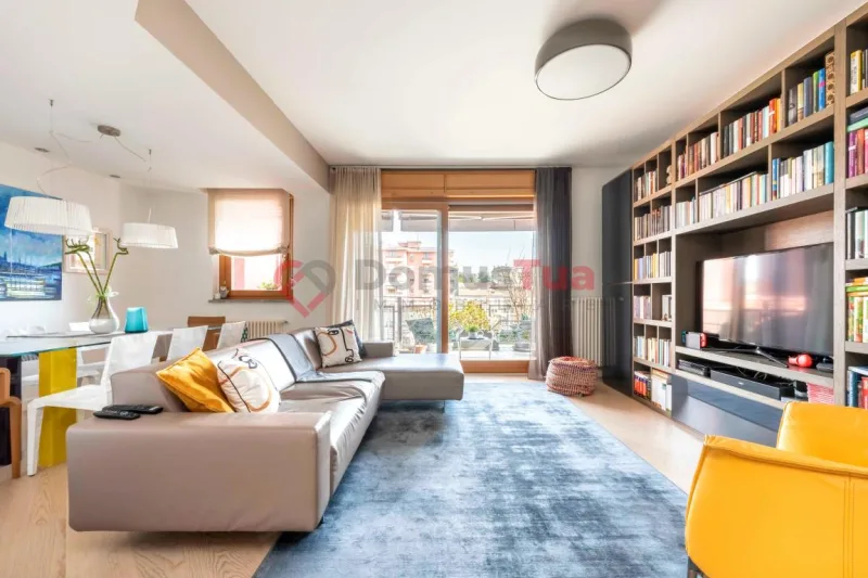 MODERNO, CENTRALE, RAFFINATO QUADRILOCALE CON DOPPI SERVIZI SUPER ACCESSORIATO — foto 6