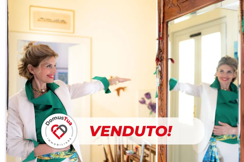 CASA SEMINDIPENDENTE SU DUE LIVELLI CON GIARDINO DI PROPRIETÀ — foto 1