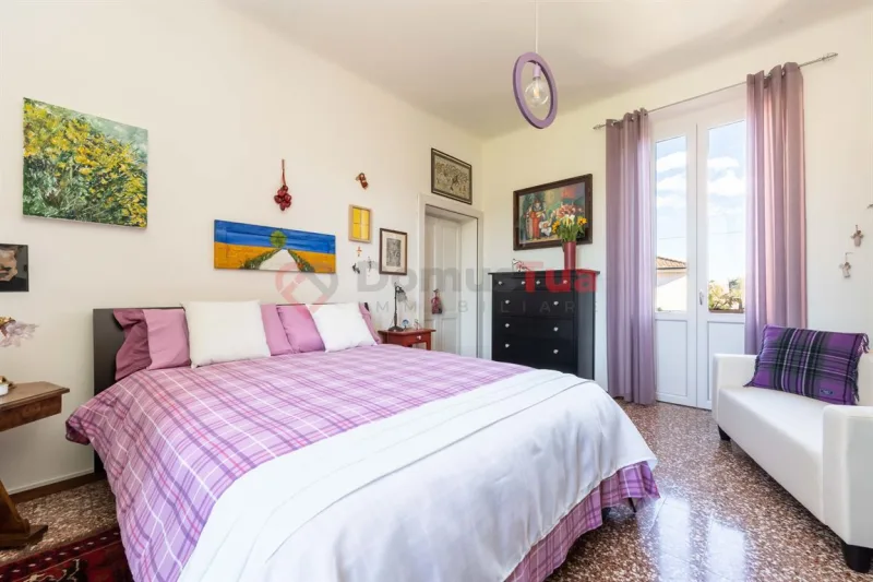 CASA SEMINDIPENDENTE SU DUE LIVELLI CON GIARDINO DI PROPRIETÀ — foto 18