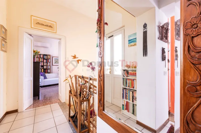 CASA SEMINDIPENDENTE SU DUE LIVELLI CON GIARDINO DI PROPRIETÀ — foto 21