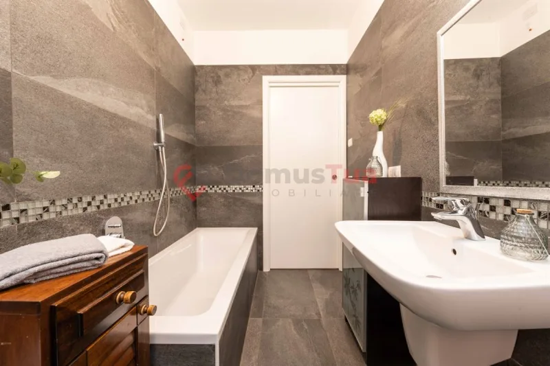 Perfetto 3L con giardino e doppi servizi,  in classe B! — foto 22