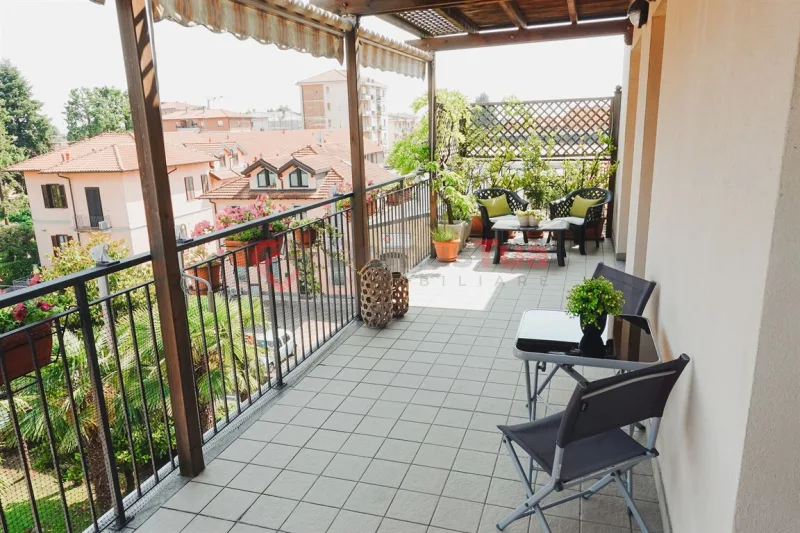 ATTICO A DUE PASSI DAL CENTRO CON 58 MQ DI TERRAZZI — foto 6