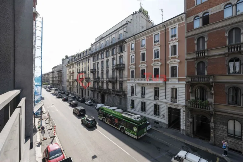 MERAVIGLIOSO APPARTAMENTO DI 127 MQ CON BALCONI - ZONA MAGENTA — foto 18