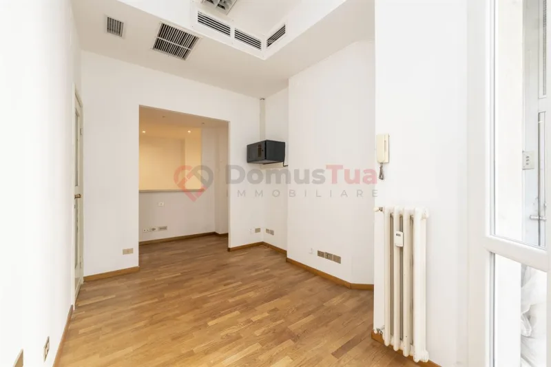 MERAVIGLIOSO APPARTAMENTO DI 127 MQ CON BALCONI - ZONA MAGENTA — foto 22