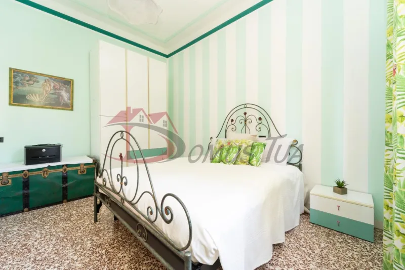 VILLA SINGOLA IN POSIZIONE CENTRALE — foto 15