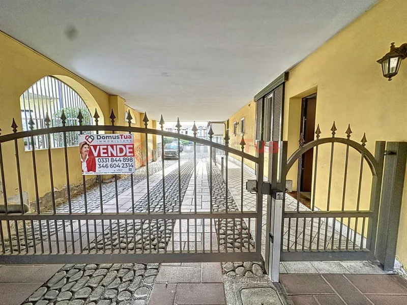 UFFICIO/STUDIO MEDICO DI 80 m2 E FACILMENTE ACCESSIBILE — foto 16