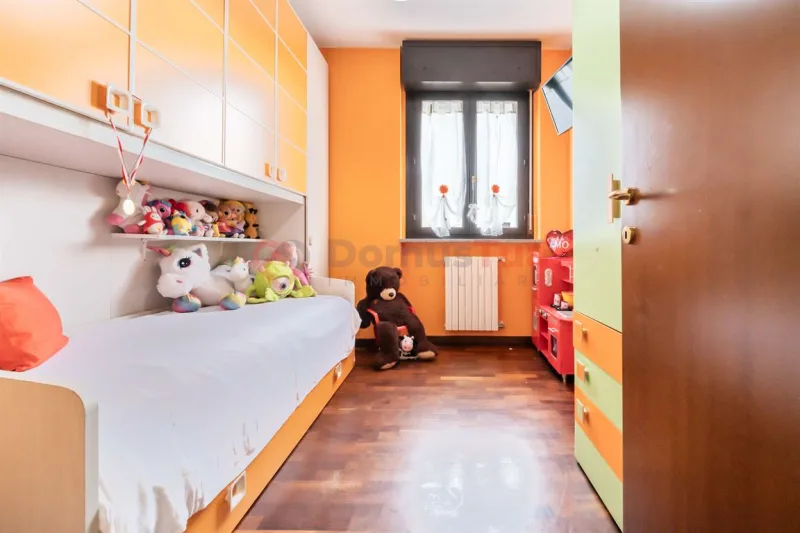LUMINOSO TRILOCALE CON TERRAZZINO, COMODO PER IL CENTRO DI TRADATE — foto 18