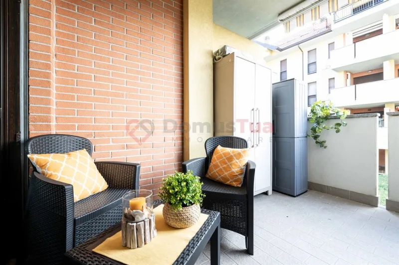 LUMINOSO TRILOCALE CON TERRAZZINO, COMODO PER IL CENTRO DI TRADATE — foto 8