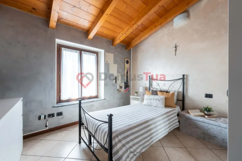TRILOCALE SEMINDIPENDENTE CON AREA ESTERNA DI PROPRIETÀ! — foto 23