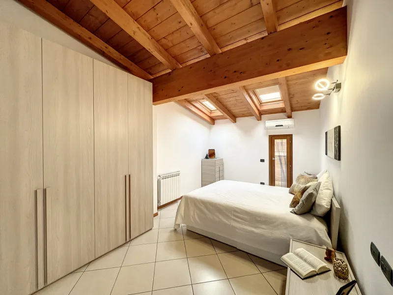 3L DUPLEX CON DOPPIO BAGNO E DOPPIO BALCONE — foto 22