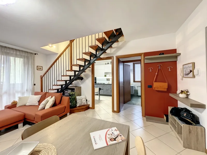 3L DUPLEX CON DOPPIO BAGNO E DOPPIO BALCONE — foto 9