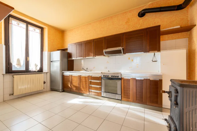 Villa plurifamiliare con ampio giardino — foto 11