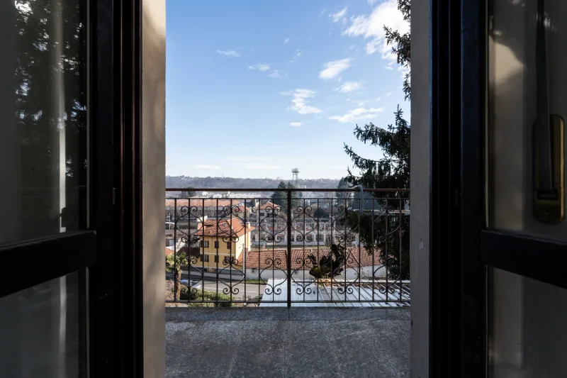 Villa plurifamiliare con ampio giardino — foto 20