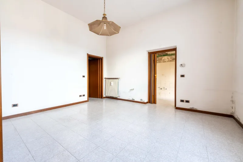 Villa plurifamiliare con ampio giardino — foto 7