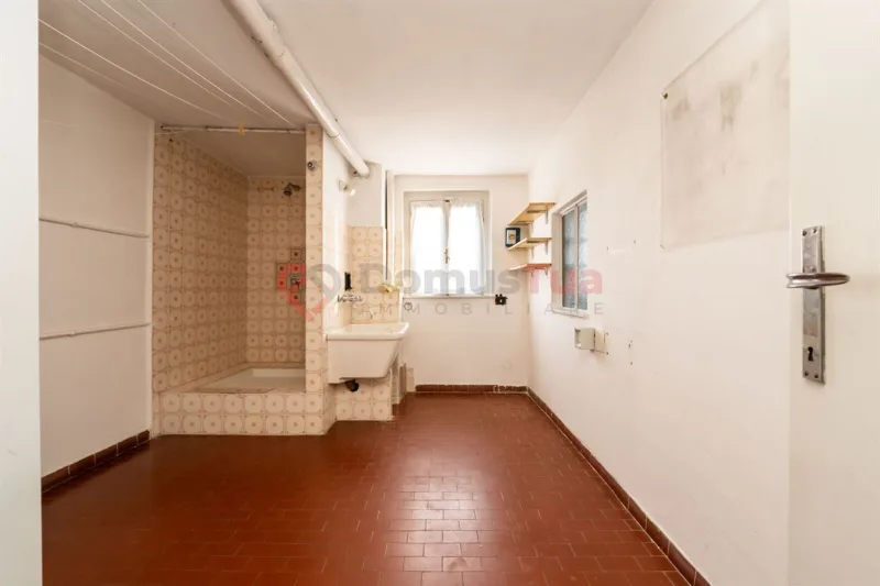 CASA INDIPENDENTE DA PERSONALIZZARE, CON AMPIO GIARDINO — foto 22