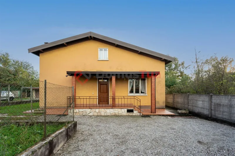 CASA INDIPENDENTE DA PERSONALIZZARE, CON AMPIO GIARDINO — foto 25