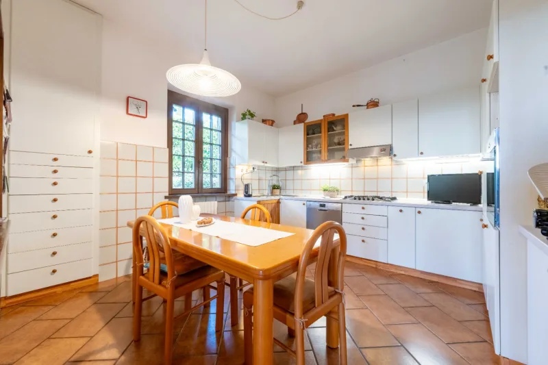Villa con Vista Panoramica con 2700 mq di giardino — foto 15