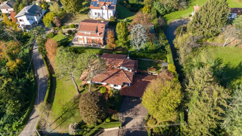 Villa con Vista Panoramica con 2700 mq di giardino — foto 4