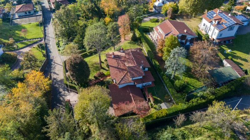Villa con Vista Panoramica con 2700 mq di giardino — foto 34