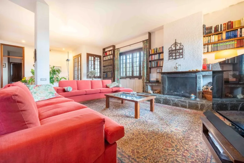 Villa con Vista Panoramica con 2700 mq di giardino — foto 9