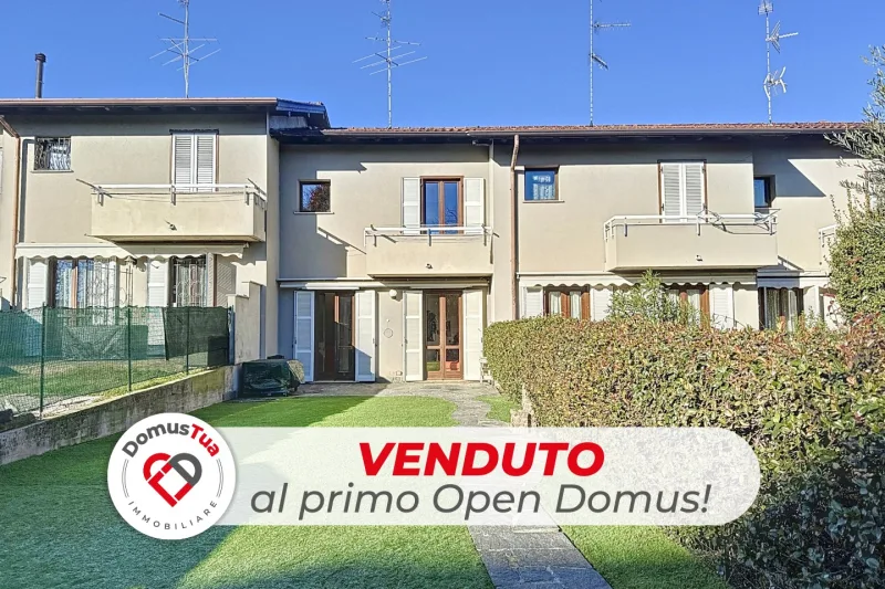 VILLETTA A SCHIERA CON 3 CAMERE - GIARDINO DI 140 MQ