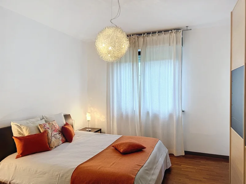 TRILOCALE ARREDATO CON DOPPIO BALCONE — foto 12