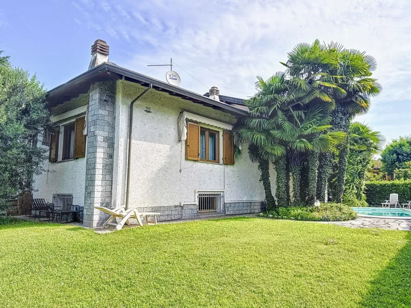 L'Eleganza sul Lago: Una Villa da Sogno a Monvalle — foto 3