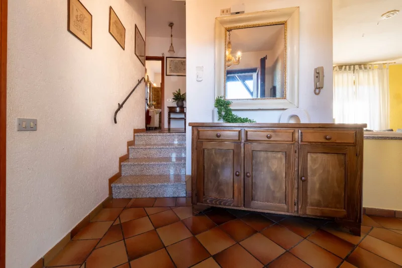 L'Eleganza sul Lago: Una Villa da Sogno a Monvalle — foto 21