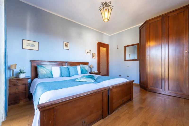 L'Eleganza sul Lago: Una Villa da Sogno a Monvalle — foto 26