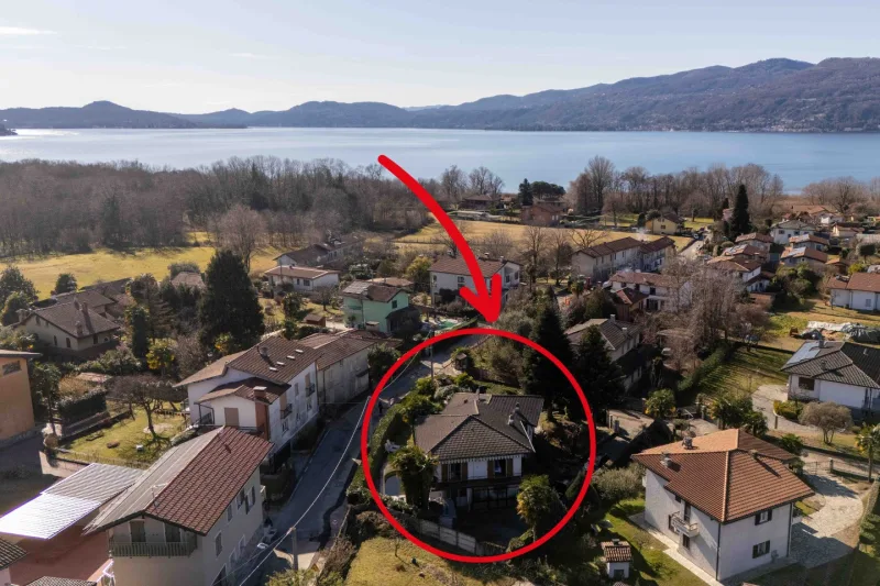 L'Eleganza sul Lago: Una Villa da Sogno a Monvalle — foto 6