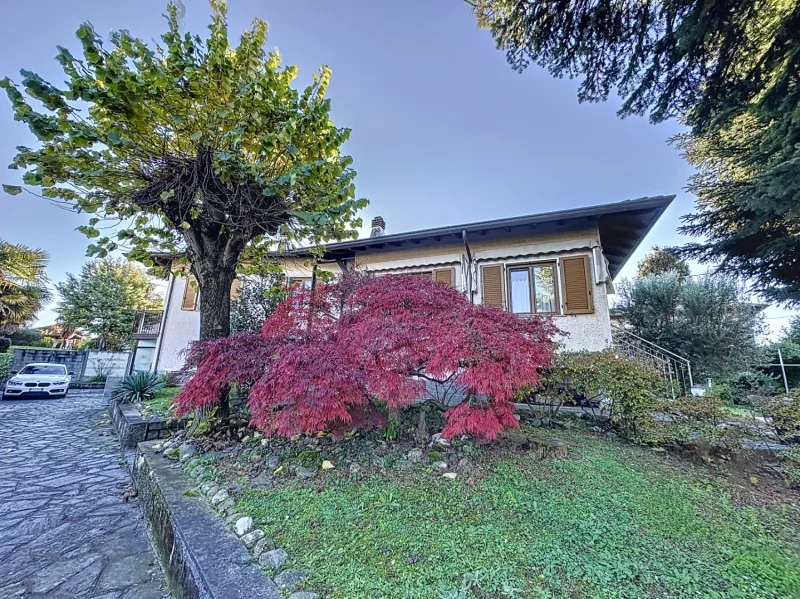 L'Eleganza sul Lago: Una Villa da Sogno a Monvalle — foto 7