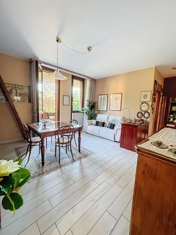 Bilocale in centro con terrazzo e box doppio — foto 13