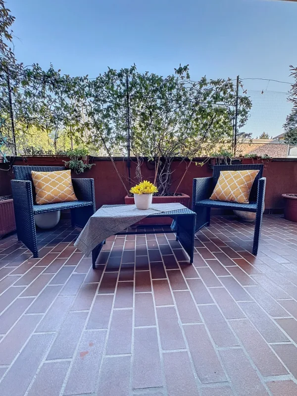Bilocale in centro con terrazzo e box doppio — foto 25