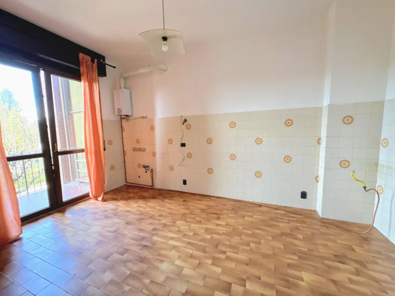 Ampio trilocale con terrazzino — foto 8