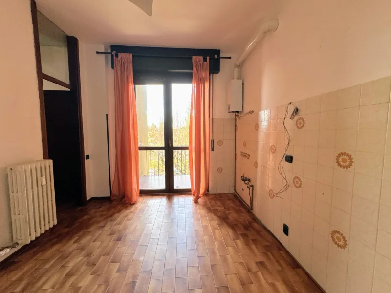 Ampio trilocale con terrazzino — foto 9