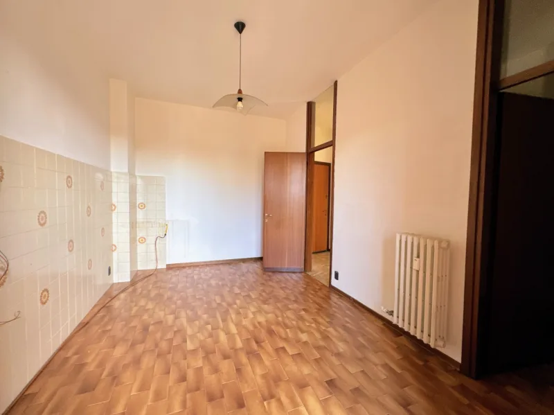 Ampio trilocale con terrazzino — foto 10