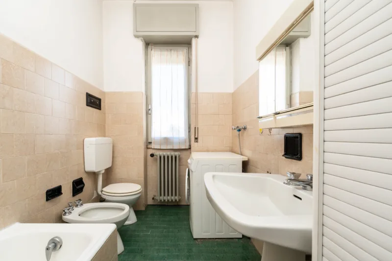 Villa plurifamiliare con box e giardino — foto 14