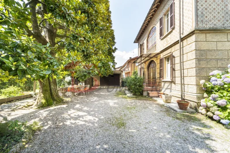 MERAVIGLIOSA VILLA D’EPOCA PLURIFAMILIARE — foto 14