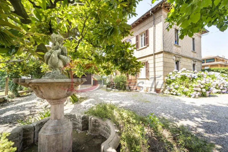 MERAVIGLIOSA VILLA D’EPOCA PLURIFAMILIARE — foto 3