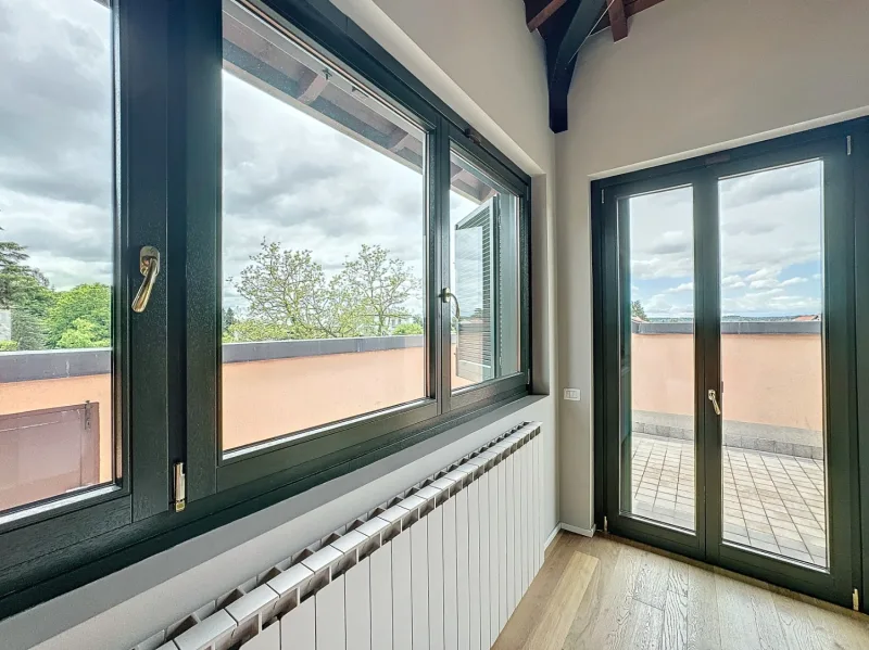 Attico di Charme con Ampio Terrazzo — foto 33