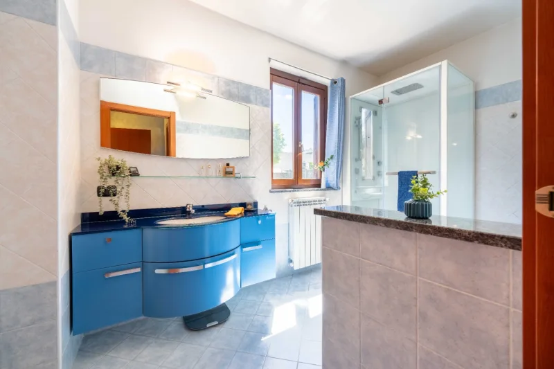 Porzione di Bifamiliare: Spazio, Comfort e Tecnologia — foto 13