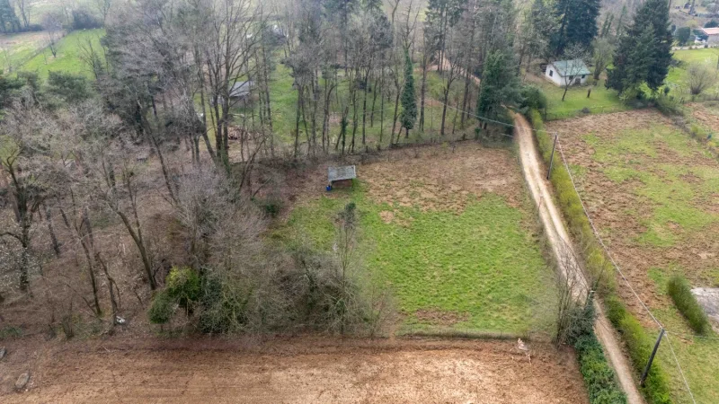 Terreno agricolo di 2230  mq - recintato — foto 13